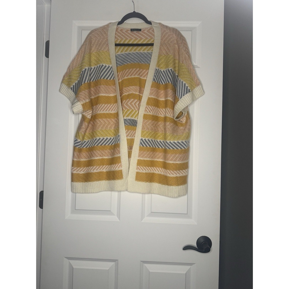 Very J Short Sleeve Open Front Striped Cardigan Sweater Large Stripe Chevron